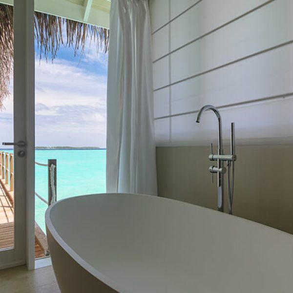 07_Baglioni_Resort_Maldives_Water_villa_06