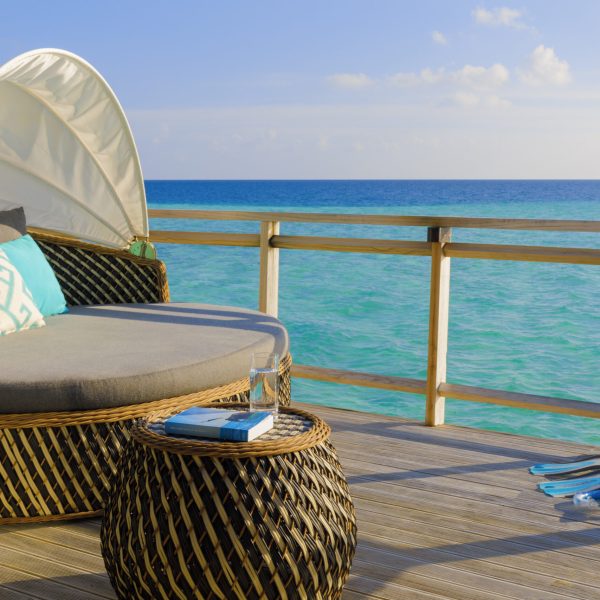 Velassaru_Water Villa Deck_405_0707