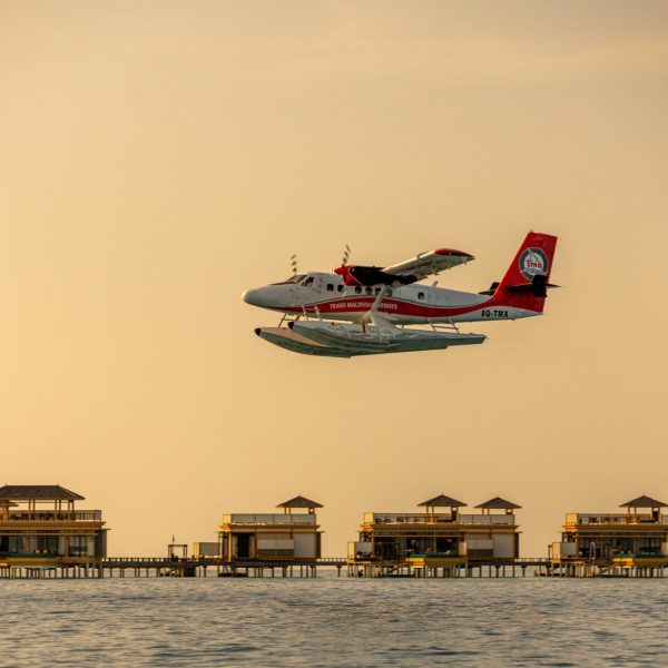 angsana_velavaru-seaplane